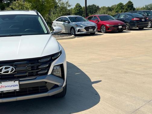 2026 Hyundai TUCSON SEL Convenience