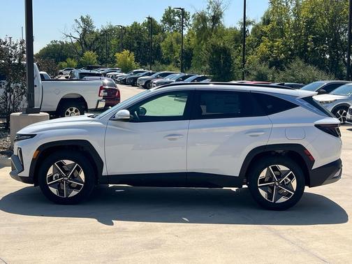 2026 Hyundai TUCSON SEL Convenience