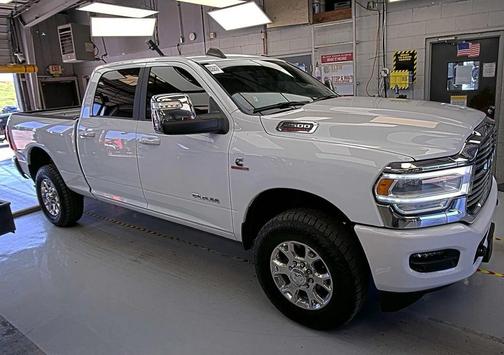 2024 RAM 2500 Laramie Crew Cab 4x4 6'4' Box