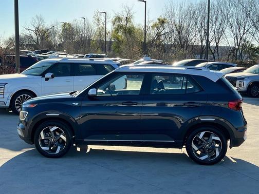 2025 Hyundai VENUE Limited