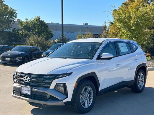 Serenity White Pearl 2026 Hyundai TUCSON SE