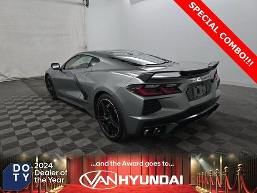 2022 Chevrolet Corvette Stingray w/3LT