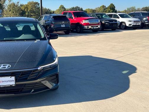 2026 Hyundai ELANTRA Sport