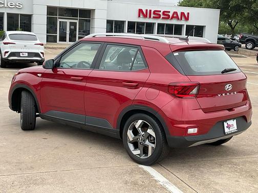 Ultimate Red 2025 Hyundai VENUE SEL