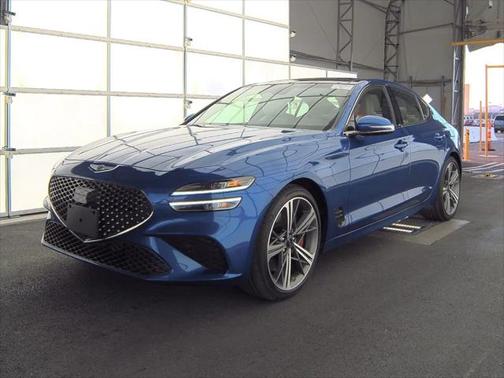 2024 Genesis G70 2.5T RWD