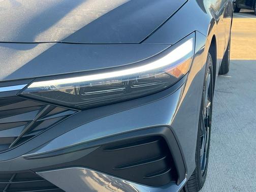 2026 Hyundai ELANTRA Sport