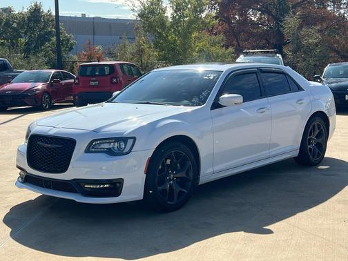 2023 Chrysler 300 S