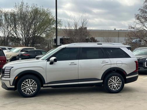 Typhoon Silver 2026 Hyundai PALISADE SEL 7P
