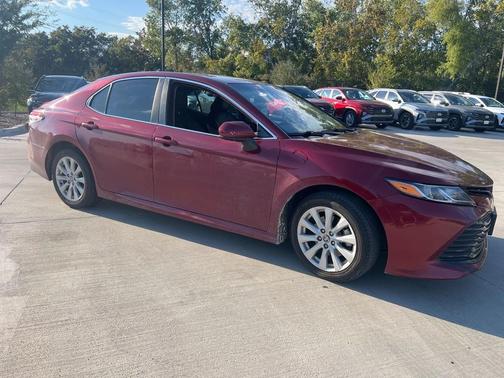 2020 Toyota Camry LE