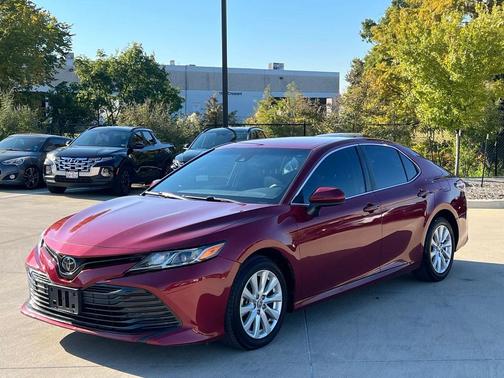 2020 Toyota Camry LE