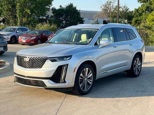 2020 Cadillac XT6 Premium Luxury FWD