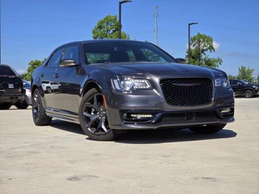 2021 Chrysler 300 S
