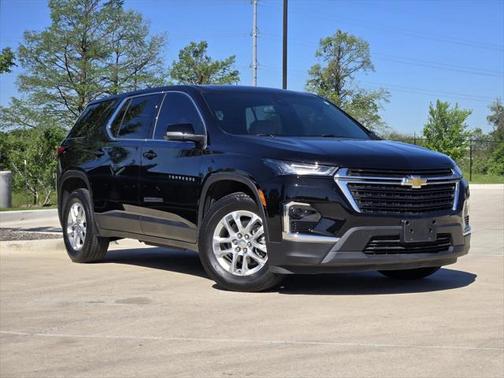 2023 Chevrolet Traverse LS