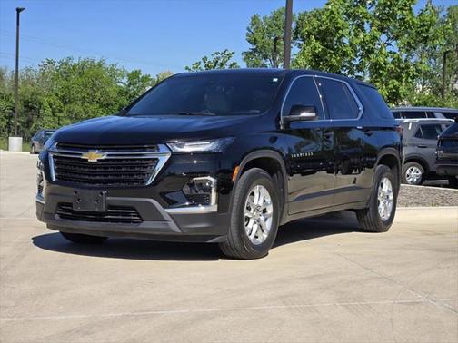 2023 Chevrolet Traverse LS