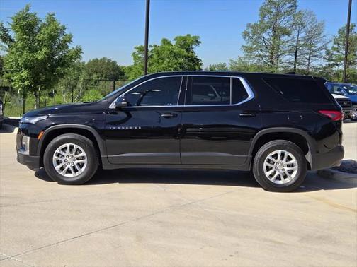 2023 Chevrolet Traverse LS