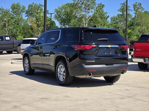 2023 Chevrolet Traverse LS