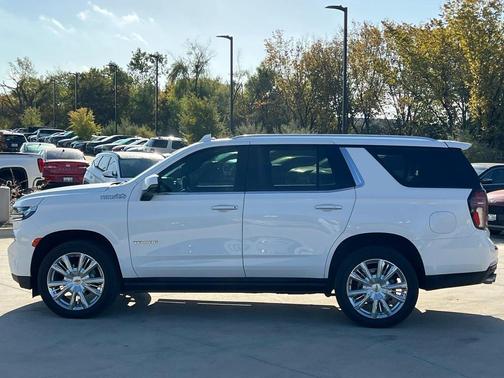2023 Chevrolet Tahoe 4WD High Country