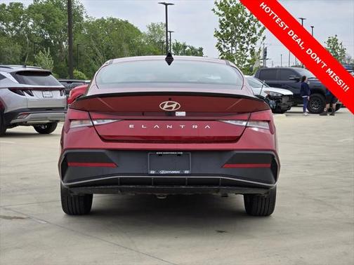 2025 Hyundai ELANTRA Sport