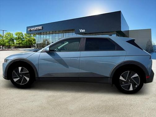 2025 Hyundai IONIQ 5 SE