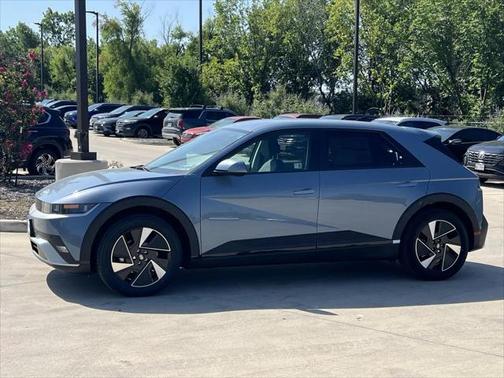 2025 Hyundai IONIQ 5 SE
