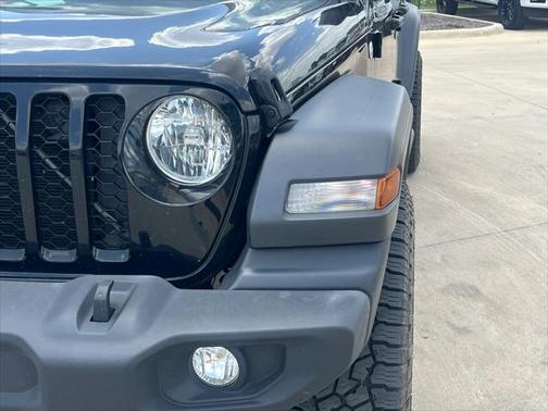 2020 Jeep Gladiator Sport S
