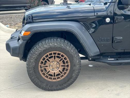 2020 Jeep Gladiator Sport S