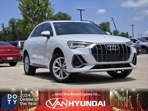 2024 Audi Q3 Premium 45 TFSI S line quattro Tiptronic