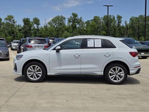 2024 Audi Q3 Premium 45 TFSI S line quattro Tiptronic