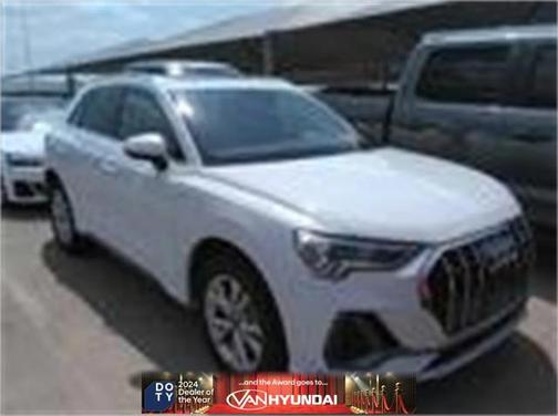 2024 Audi Q3 Premium 45 TFSI S line quattro Tiptronic
