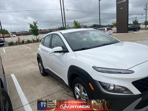 2022 Hyundai KONA SE