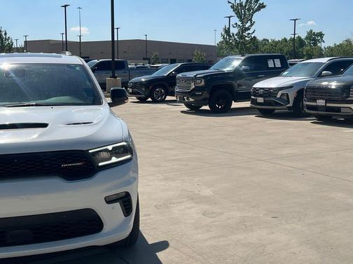 White Knuckle Clearcoat 2023 Dodge Durango R/T Plus AWD