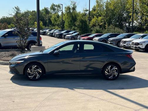 2025 Hyundai ELANTRA Sport