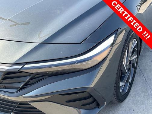 2025 Hyundai ELANTRA Sport