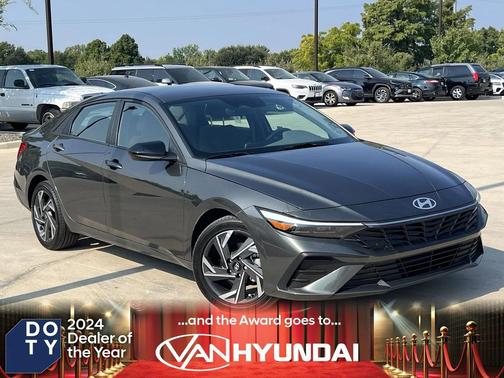 2025 Hyundai ELANTRA Sport