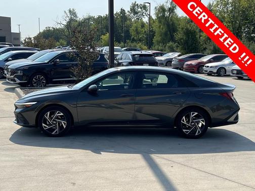 2025 Hyundai ELANTRA Sport