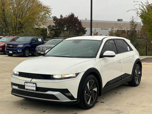 2026 Hyundai IONIQ 5 SEL