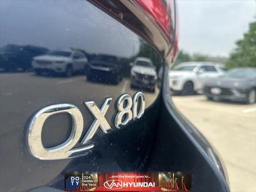 2018 INFINITI QX80 Base