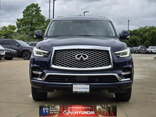 2018 INFINITI QX80 Base