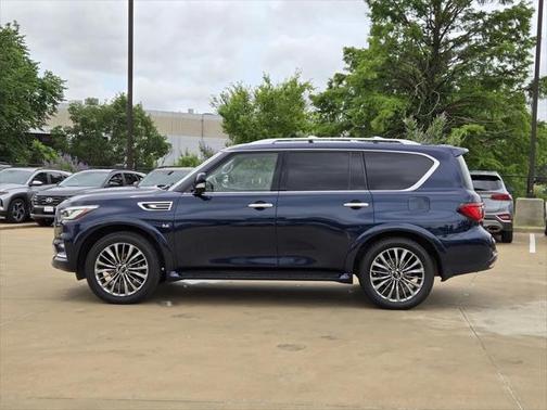 2018 INFINITI QX80 Base