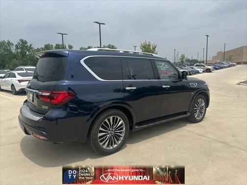 2018 INFINITI QX80 Base