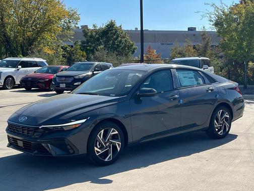 2026 Hyundai ELANTRA Limited