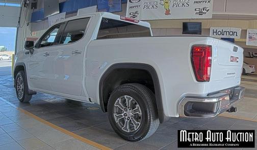 2025 GMC Sierra 1500 SLT
