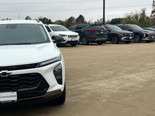 2025 Chevrolet Trax FWD ACTIV