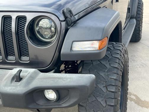 2019 Jeep Wrangler Unlimited Sport Altitude