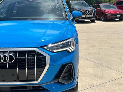 2023 Audi Q3 Premium 45 TFSI S line quattro Tiptronic