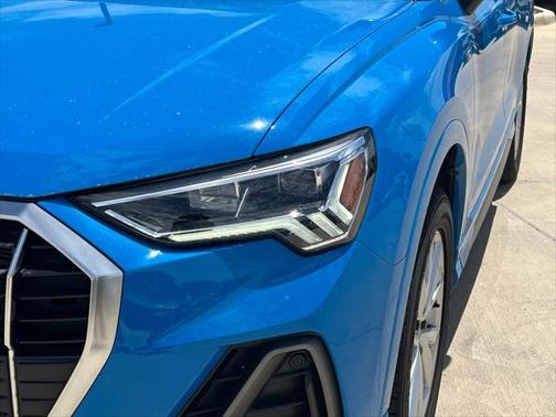 2023 Audi Q3 Premium 45 TFSI S line quattro Tiptronic