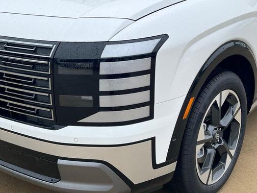 Creamy White Pearl 2026 Hyundai Palisade Hybrid Limited