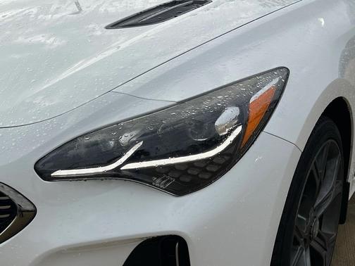 2020 Kia Stinger GT1