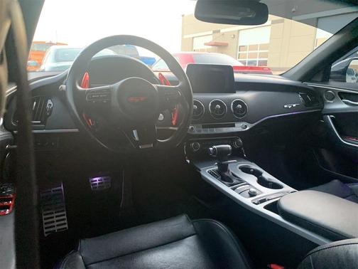 2020 Kia Stinger GT1