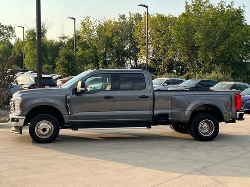 2024 Ford F-350 XLT